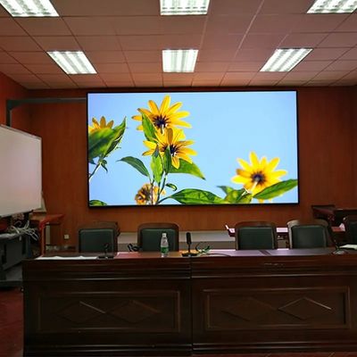 HD 1/43Scan Indoor Advertising Led Display Screen SMD2121 Alta frequenza di aggiornamento